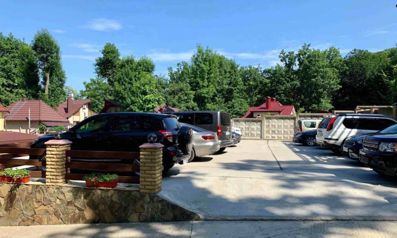 فندق Вілія Lomacineţi المظهر الخارجي الصورة